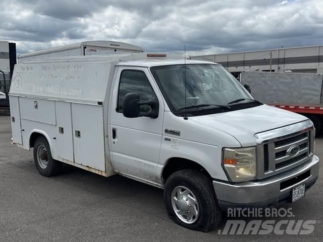 Ford E-350 Pick up/Valník