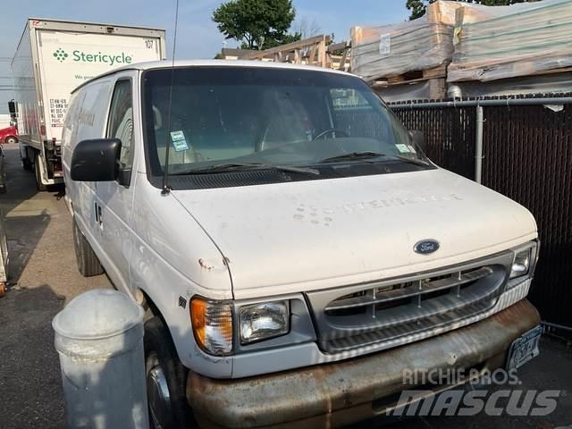 Ford E-350 Dodávky