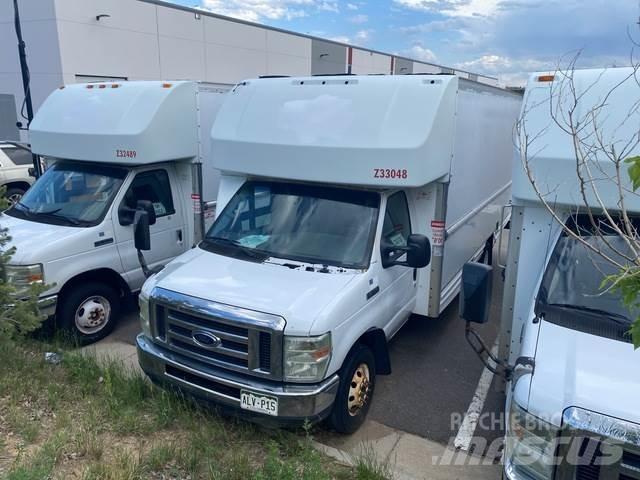 Ford E-350 Dodávky