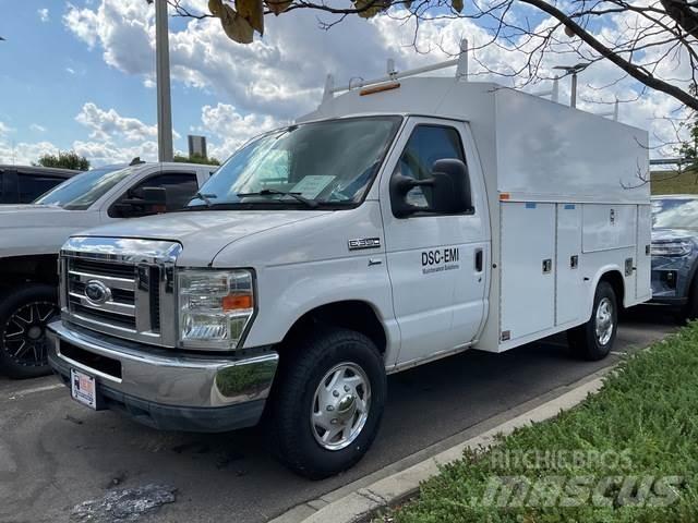 Ford E-350 Pick up/Valník