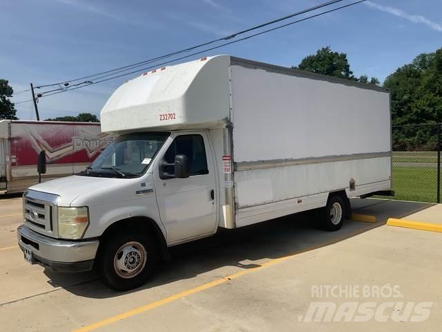 Ford E-350 Dodávky