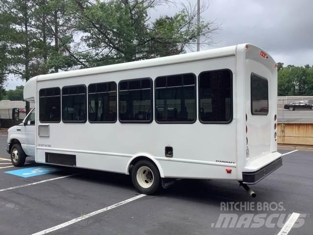 Ford E-450 Minibusy
