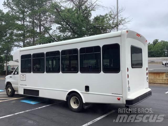 Ford E-450 Minibusy