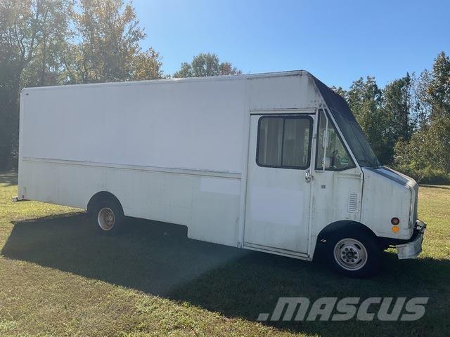 Ford Econoline Skříňová nástavba
