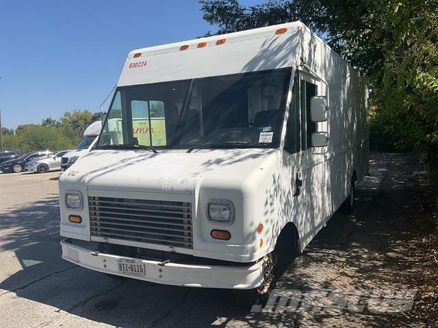 Ford Econoline Skříňová nástavba