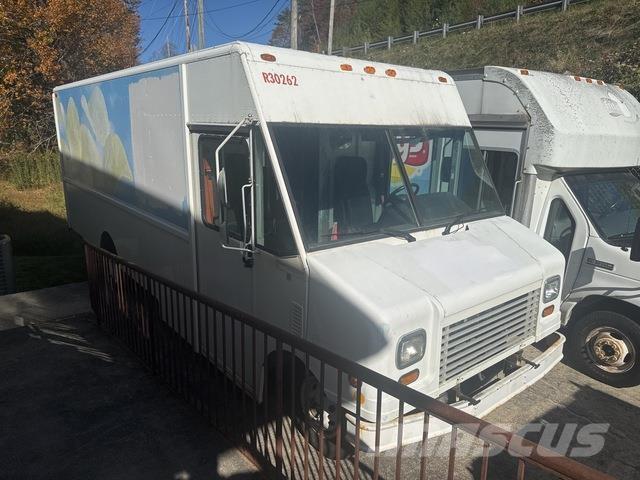 Ford Econoline Skříňová nástavba