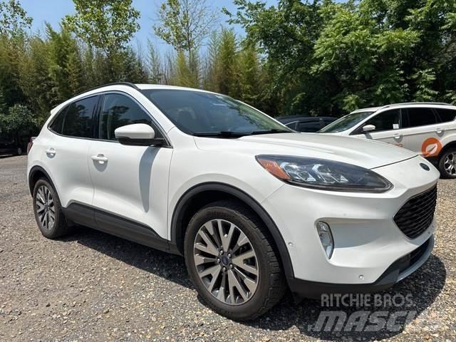 Ford Escape Osobní vozy