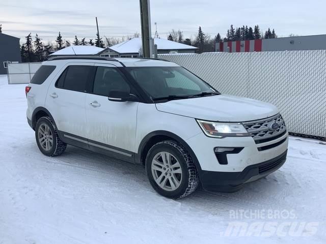 Ford Explorer Osobní vozy