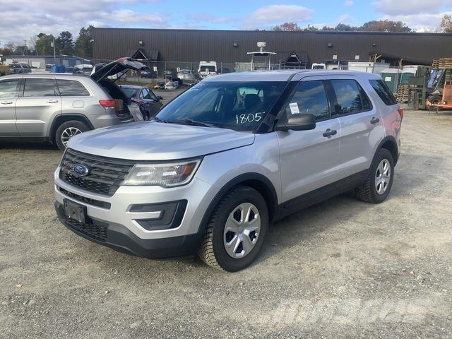 Ford Explorer Osobní vozy