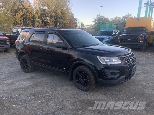 Ford Explorer Osobní vozy