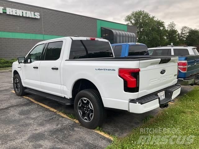 Ford F-150 Další