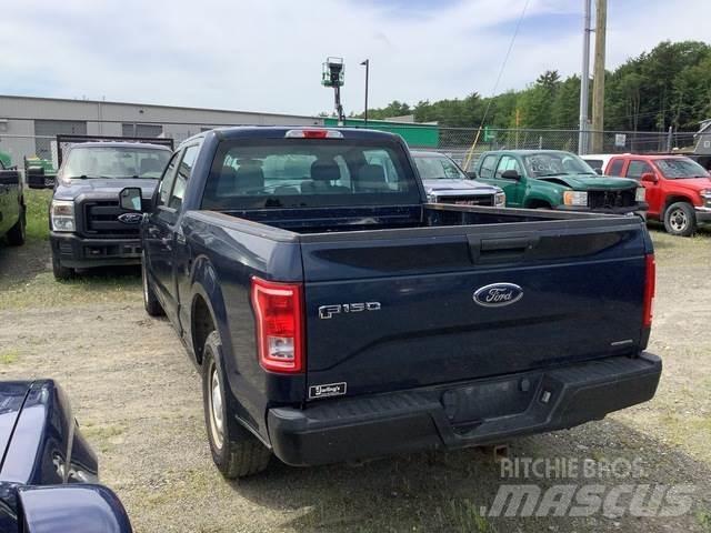 Ford F-150 XL Další