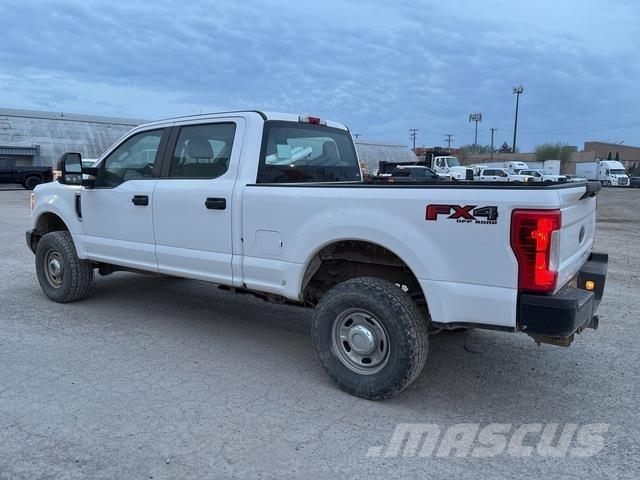 Ford F-250 Pick up/Valník