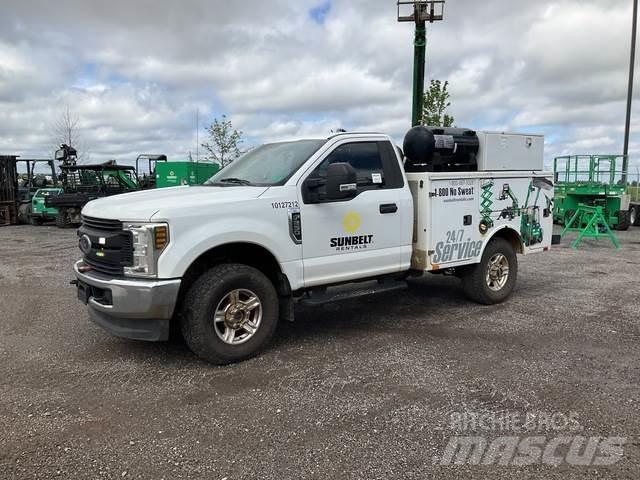 Ford F-250 Stavebnictví - ostatní