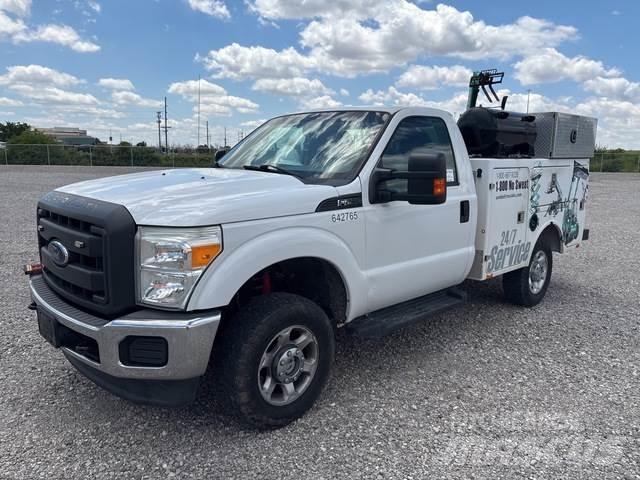 Ford F-250 Komunální / Multi-užitková vozidla