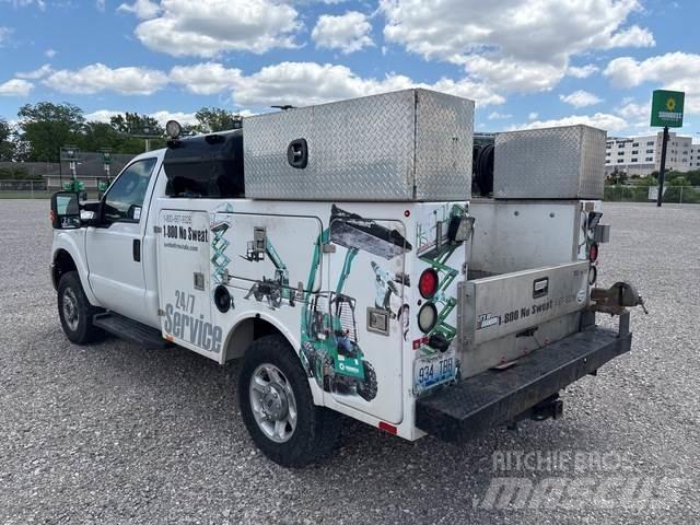 Ford F-250 Komunální / Multi-užitková vozidla