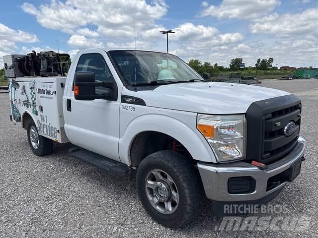 Ford F-250 Komunální / Multi-užitková vozidla
