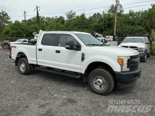 Ford F-250 Další