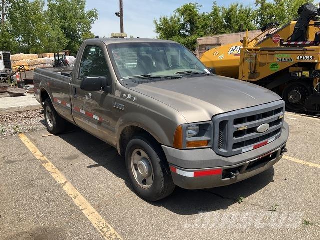 Ford F-250 Další
