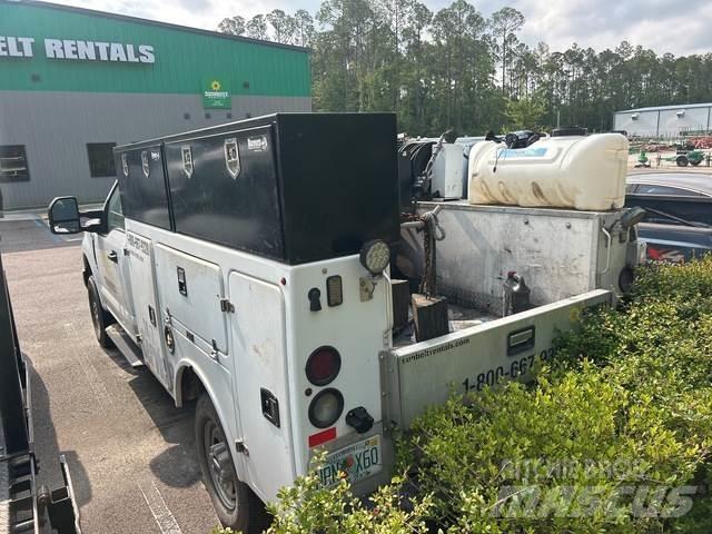 Ford F-250 Komunální / Multi-užitková vozidla