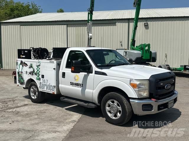Ford F-250 Komunální / Multi-užitková vozidla