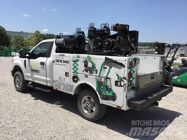 Ford F-250 Komunální / Multi-užitková vozidla