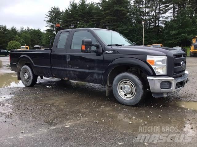 Ford F-250 Další