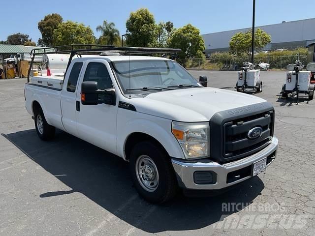 Ford F-250 Další