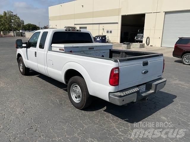 Ford F-250 Další