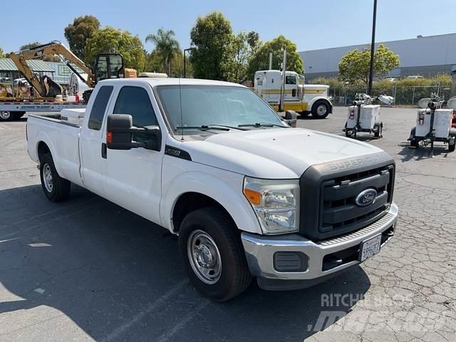 Ford F-250 Další