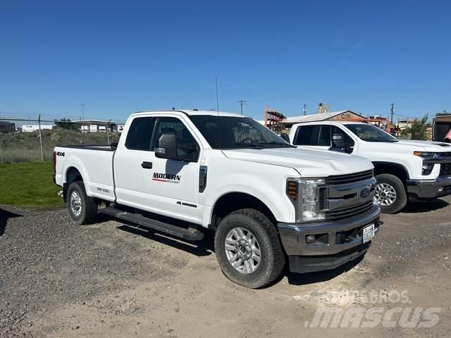 Ford F-250 Další