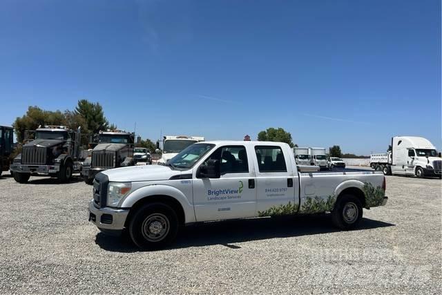 Ford F-250 Další