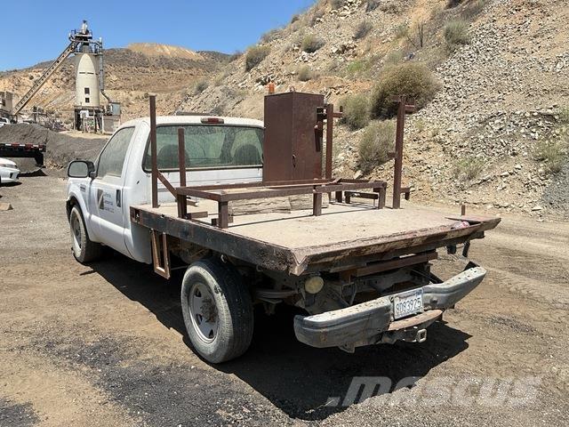 Ford F-250 Valníky/Sklápěcí bočnice