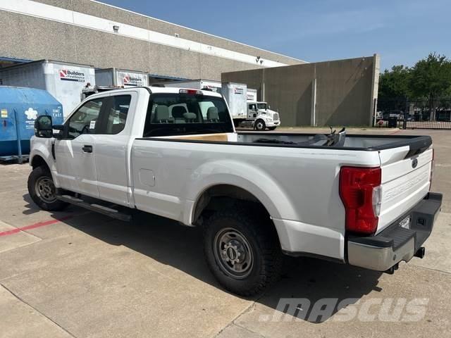 Ford F-250 Další