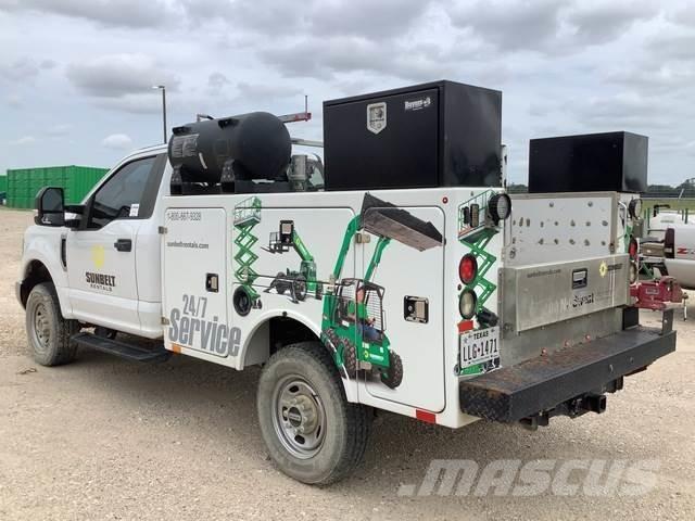 Ford F-250 Komunální / Multi-užitková vozidla