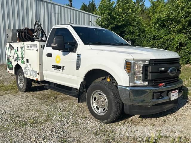 Ford F-250 Komunální / Multi-užitková vozidla