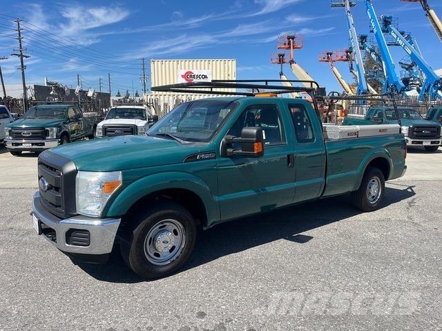 Ford F-250 Další