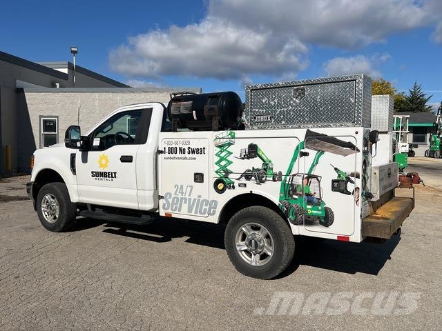 Ford F-250 Komunální / Multi-užitková vozidla