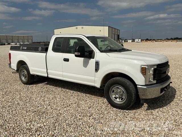 Ford F-250 Pick up/Valník