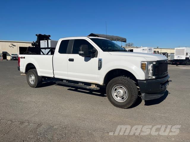 Ford F-250 Pick up/Valník