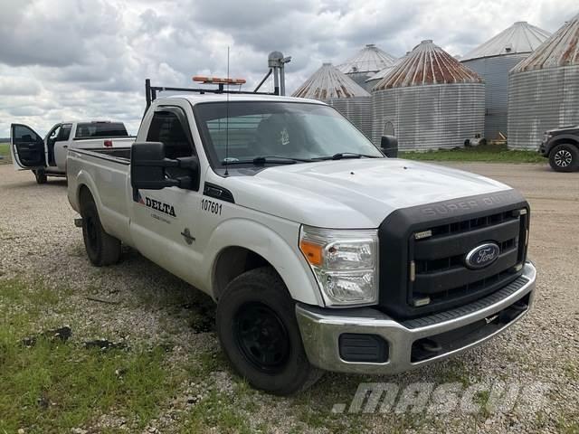Ford F-250 SD Další