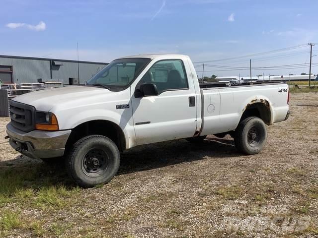 Ford F-350 Další
