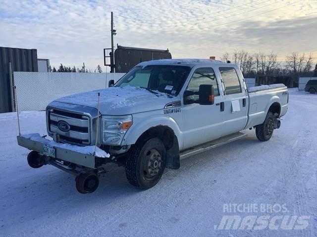Ford F-350 Další