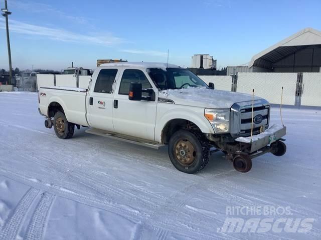 Ford F-350 Další