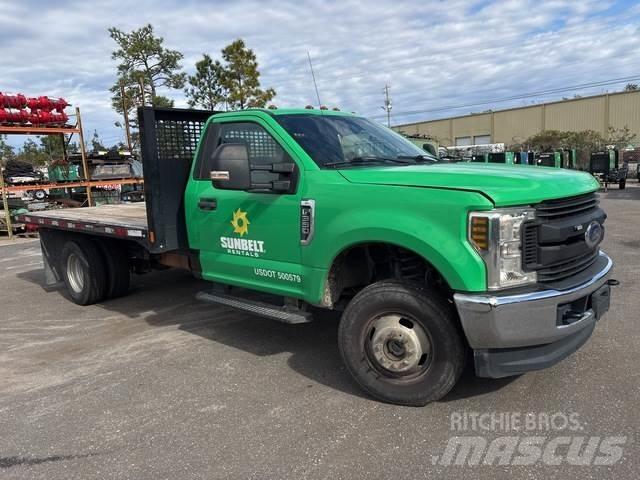 Ford F-350 Valníky/Sklápěcí bočnice