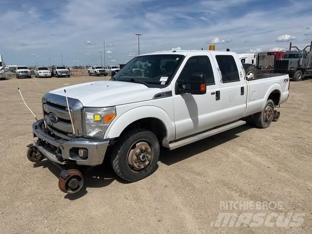 Ford F-350 Další