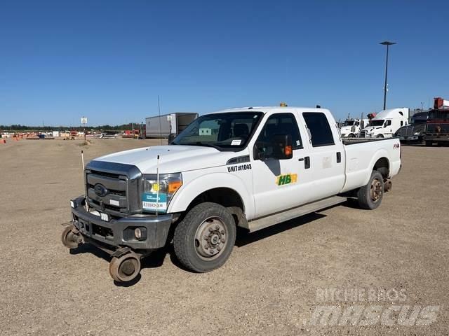 Ford F-350 Další
