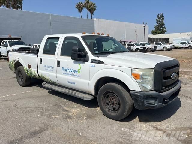 Ford F-350 Další