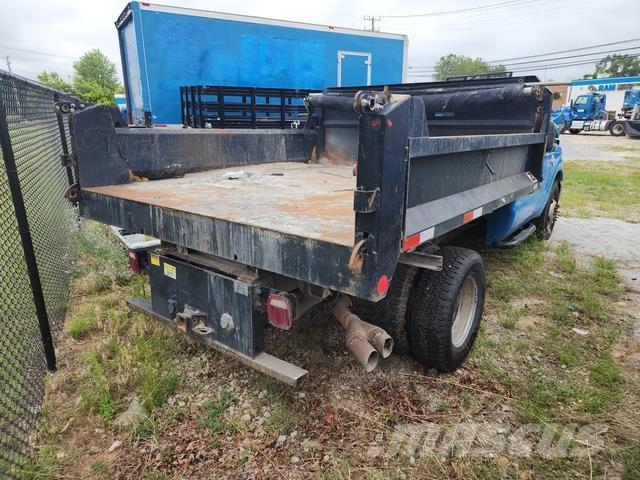 Ford F-350 Sklápěče