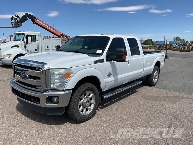Ford F-350 Další
